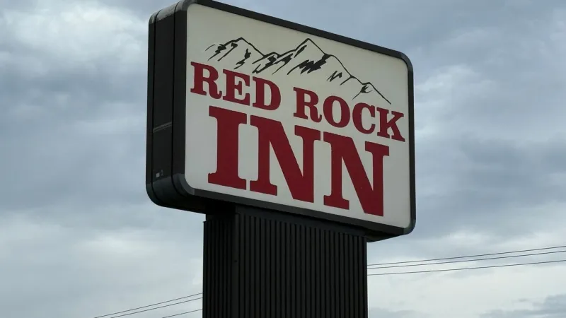 Red Rock Inn demolition scheduled to begin Wednesday