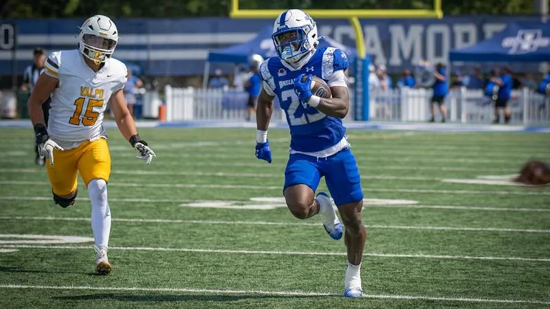 Sycamores run past Valparaiso with 39-16 win on Family Weekend
