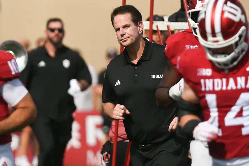 Video, Quotes: Curt Cignetti reacts to IU football's win against Western Kentucky