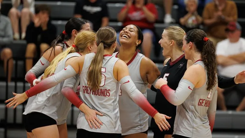 Greyhounds Move Up in Week Four AVCA Poll