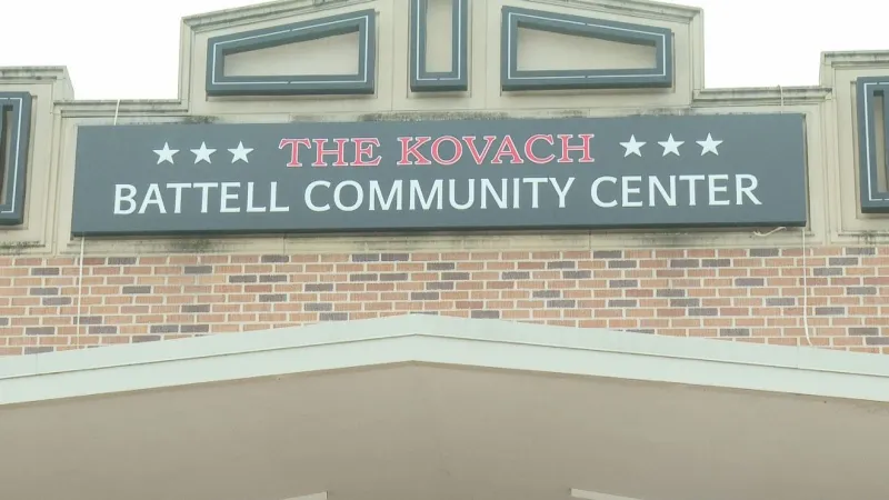 Battell Center renamed after former Mishawaka Mayor