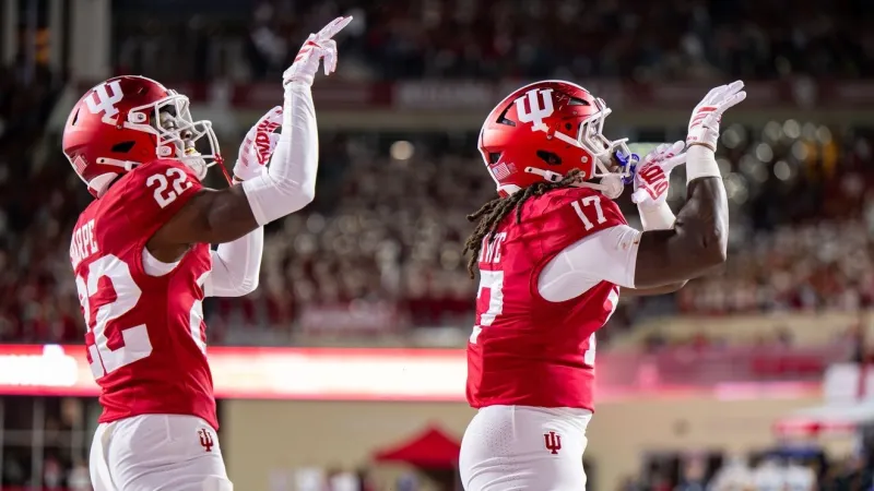 Lee Beebe Jr. rushes for 203 yards & No. 4 Indiana holds off surprising Northwestern