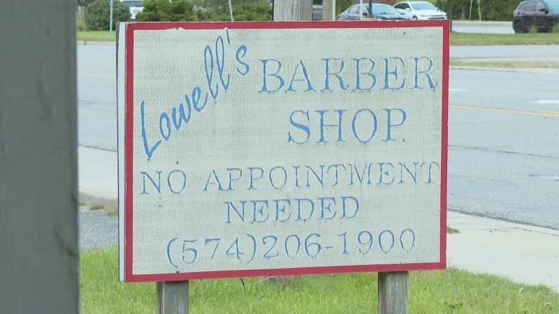 Cutting hair and building bonds, Elkhart barber retires after 60 years