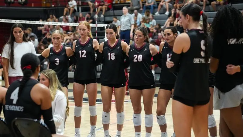 Hounds Split Weekend on the Road with Victory in Fayette