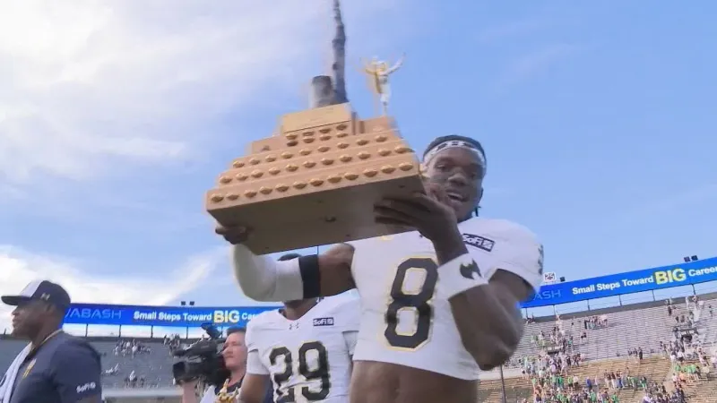 Fighting Irish remain No. 3 on AP Top 25 college football poll after Purdue's defeat