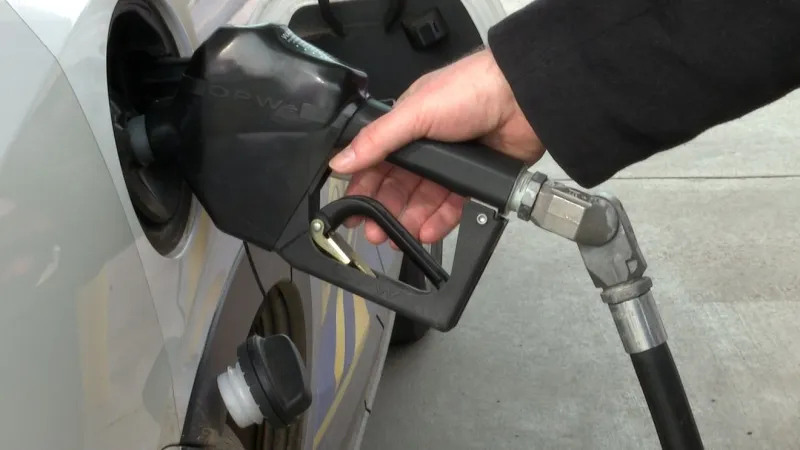 Indiana Gov. Braun extends gas tax suspension, lifts restrictions on dyed diesel for farms