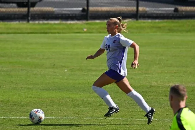 Women's Soccer Takes on Indiana State