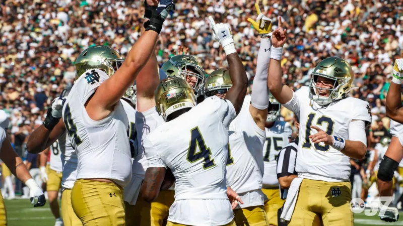 Notre Dame holds off North Carolina, 37-26