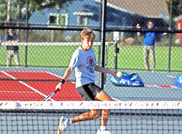 Tigers win first regional match 25 years, advance to face Spartans in finals