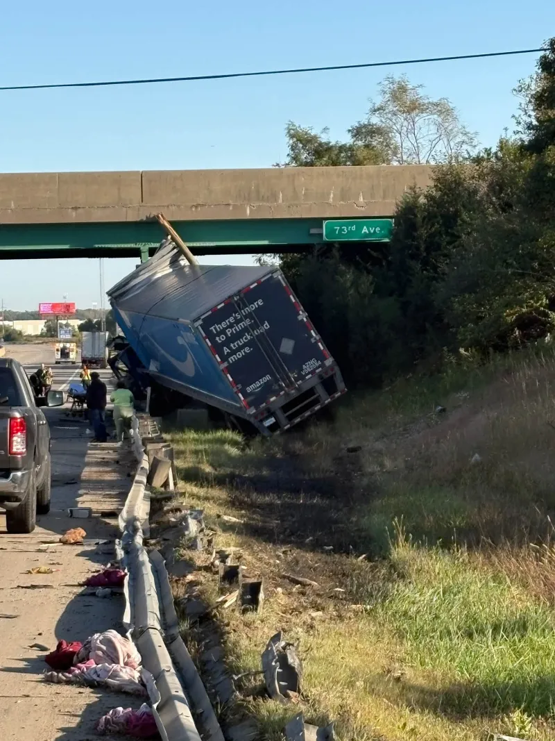 TRAFFIC ALERT on NORTHBOUND I-65 Near US 30
