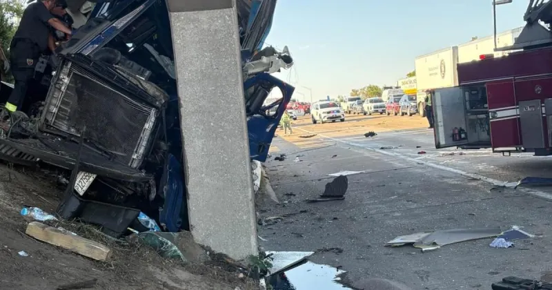 UPDATE | Portion of NB I-65 reopened in Merrillville following crash injuring 2