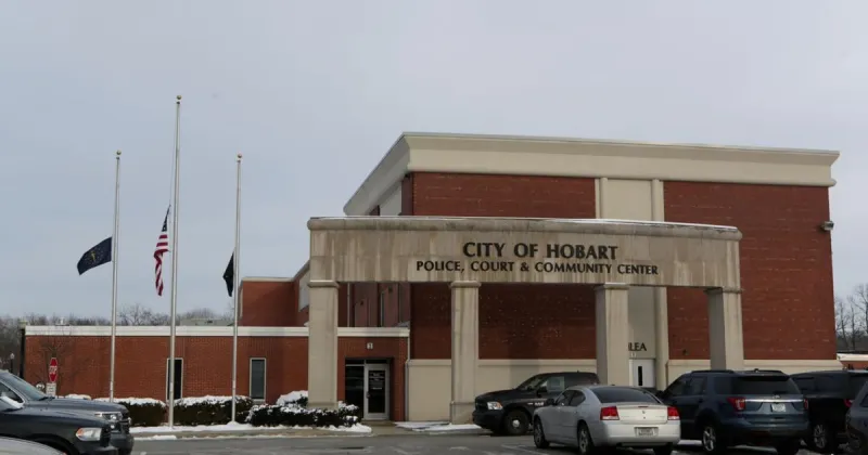Hobart police officer charged with battery, OWI