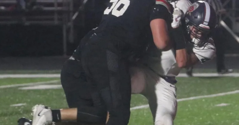 Barons handle Bellmont