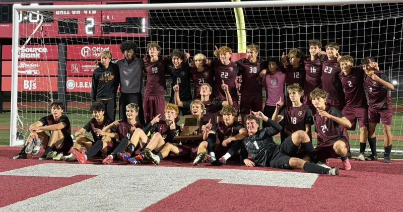 Tyler Hecimovich's two goals lead Chesterton boys soccer to Class 3A Sectional 2 title