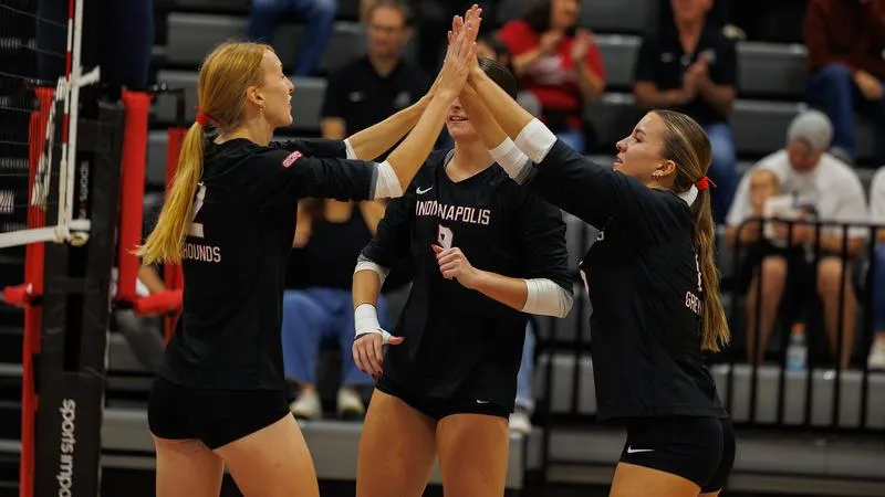 Volleyball Moves Up in Latest Coaches Poll