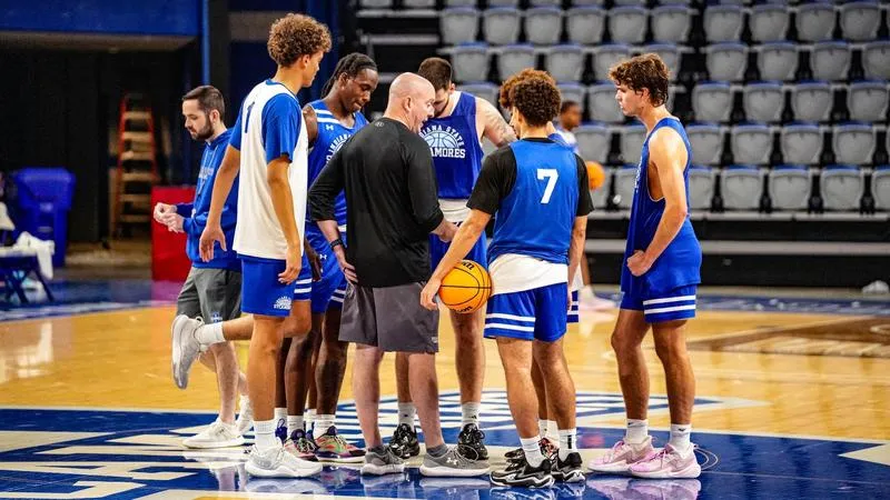 Single Game Tickets on Sale for 2026-27 Men's Basketball Season