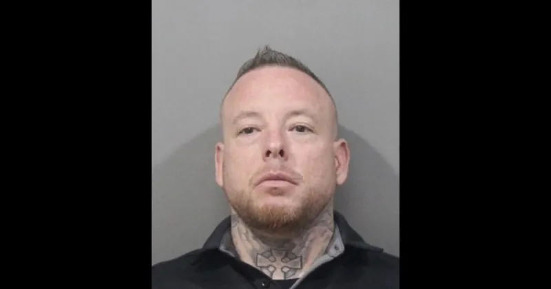 Hobart police officer accused of drunkenly fighting woman, her boyfriend, records show