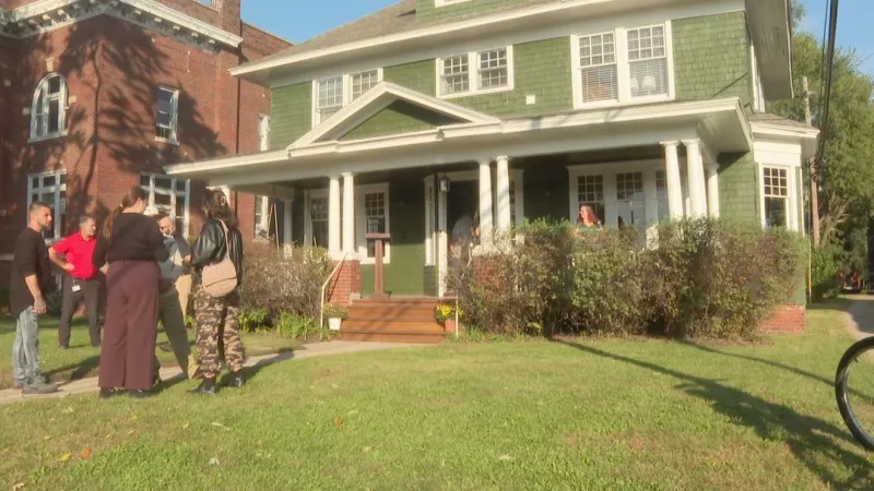 New transitional home opens for formerly incarcerated people