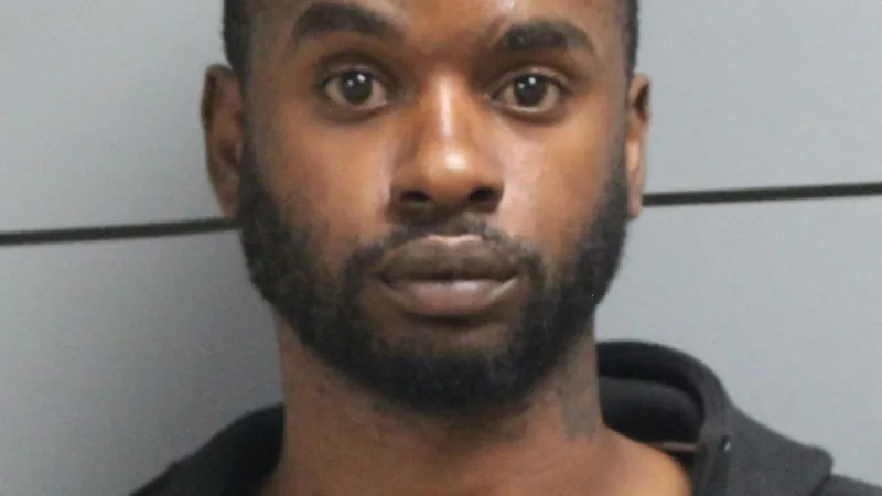 Indianapolis man arrested after deputy clocks 83 mph near SR 331 on US 30