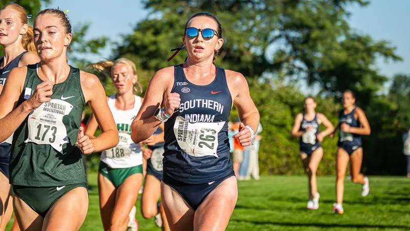 Parks leads Screaming Eagles' women at ISU