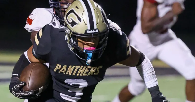 Griffith runs past Wheeler to finish undefeated regular season, win GSSC South title