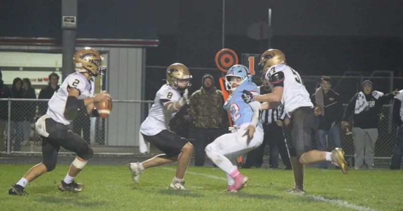 Busco outlasts Lakeland in regular season finale