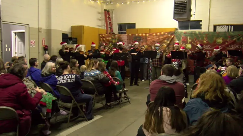 Southland community holds annual Christmas Tree lighting
