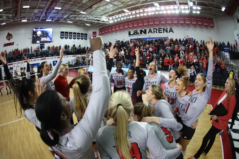 No. 1 Seeded Cardinals Advance to NCAA Sweet Sixteen With Sweep of Purdue
