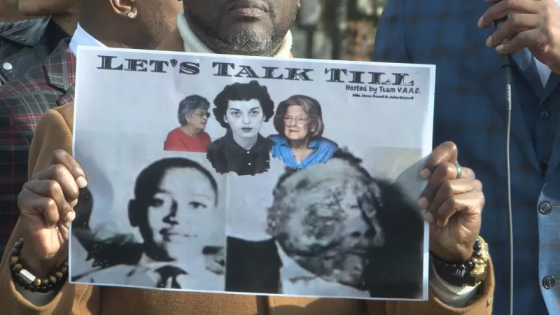 Protests in Bowling Green over Emmett Till causes Christmas Parade cancellation
