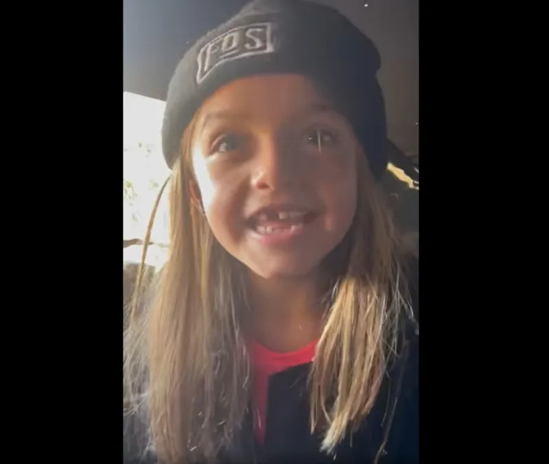 Hilarious Daddy/Daughter Hunting Video