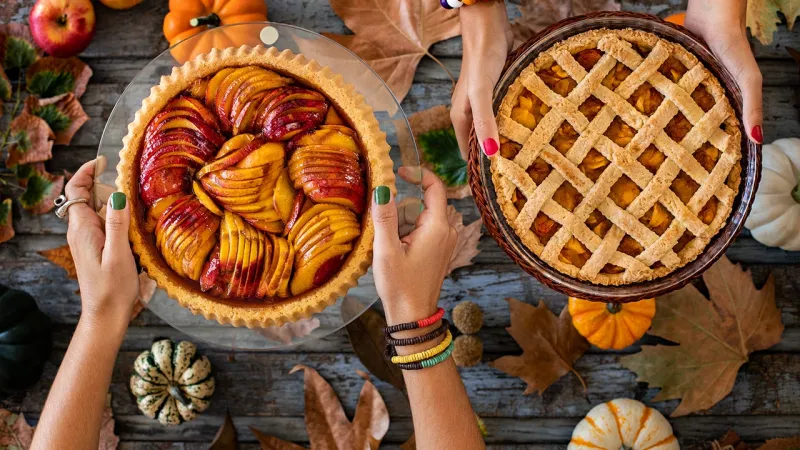 Pumpkin or apple? America's fiercest Thanksgiving dessert debate heats up