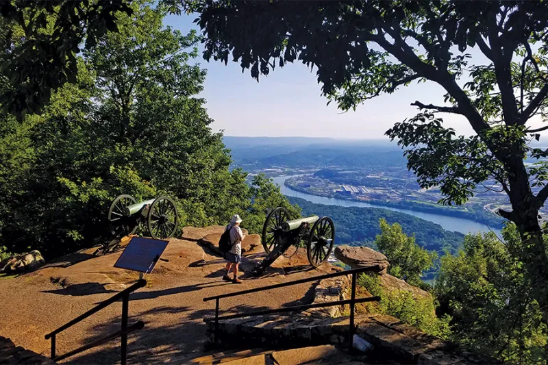 Chattanooga's Lookout Mountain: Spectacular Views and Civil War Echoes