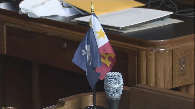 Louisiana constitutional convention bill and governor term limits still moving through Capitol