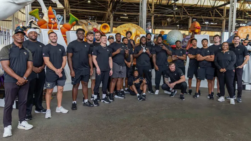 Photos: 2026 Saints rookies join Touchdown Club's annual crawfish boil