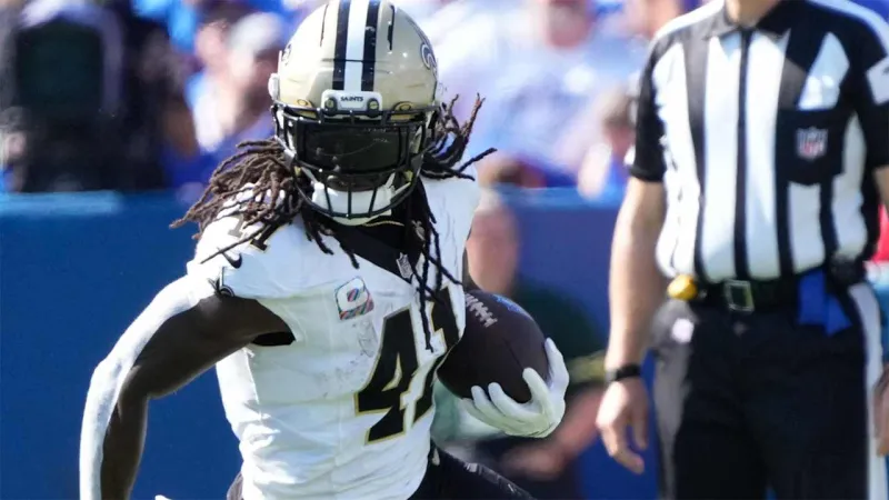 Running back Alvin Kamara makes appearance at New Orleans Saints OTA on Wednesday