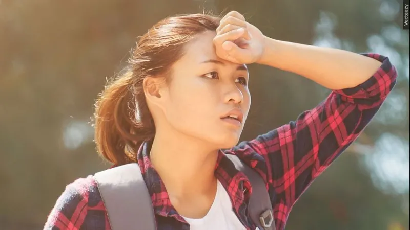 MONDAY HEALTH REPORT: Dermatologist names 5 common summer skin conditions to watch for