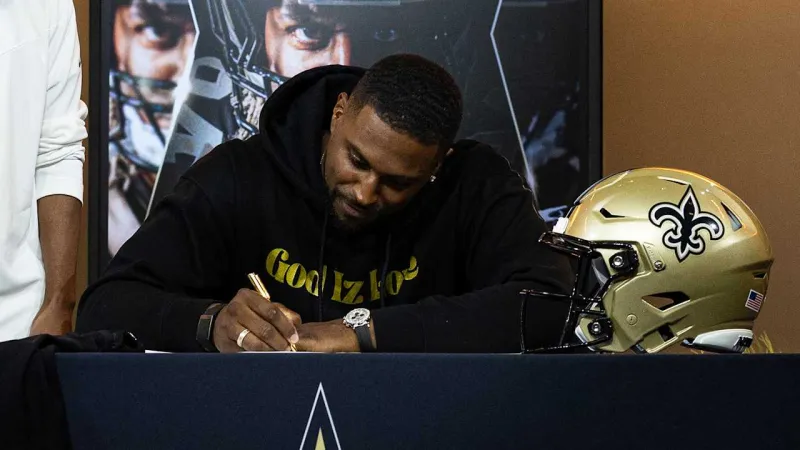 Cam Jordan signs one-year deal, plans to be a career New Orleans Saint