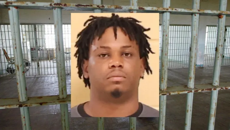 Shreveport Felon Arrested With Gun And Drugs During Traffic Stop