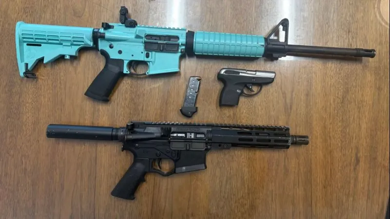 2 arrested after woman flashes gun during Walmart theft, Ponchatoula Police say