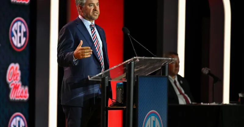Scott Rabalais: Pete Golding a winner at SEC media days, but LSU and Lane Kiffin still await