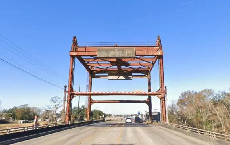 LA 14 Bypass Bridge Over the Vermilion River in Abbeville Closing Overnight Wednesday into Thursday