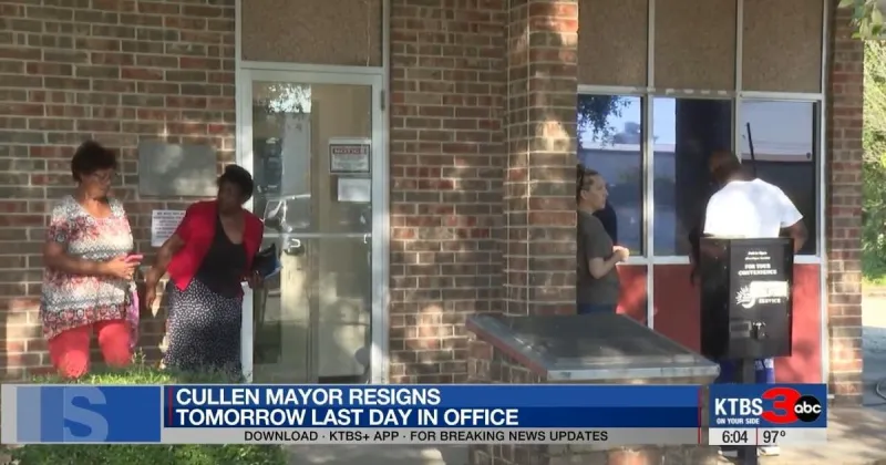 Cullen Mayor Terry Hoof's last day is Friday
