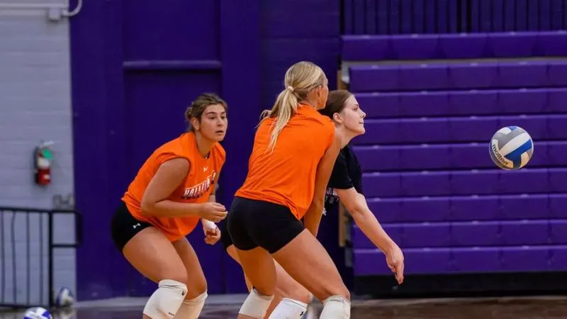 Demons open volleyball practice with youth and talent on the roster