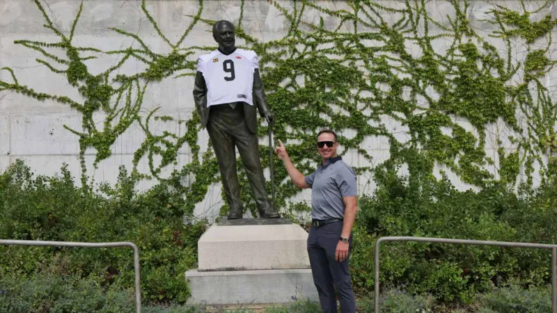 Benson statue surprise caught Drew Brees caught off guard at Pro Football Hall of Fame