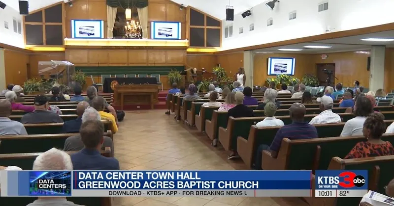 Nearly 100 attend town hall opposing Amazon data center