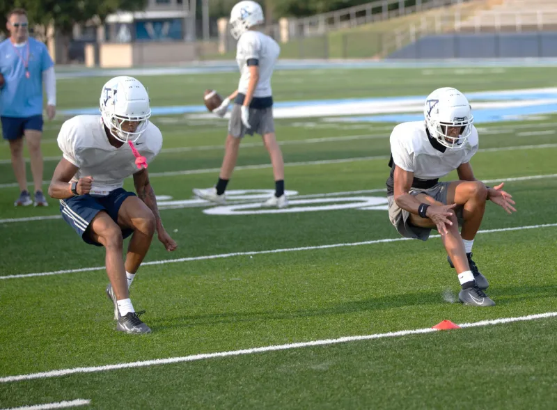 Photo gallery: Airline football practice