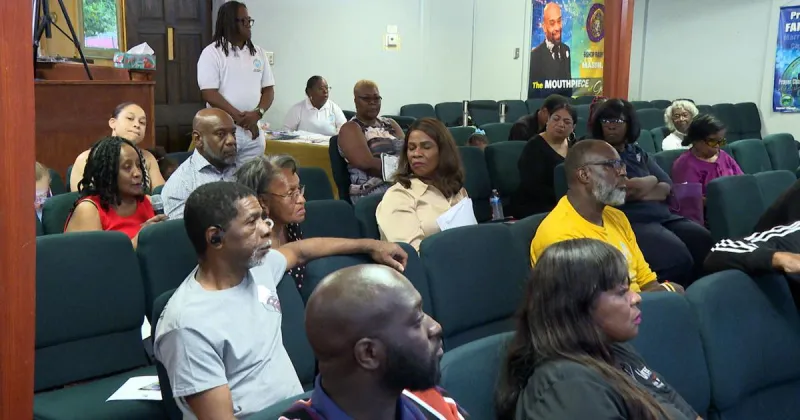 Mooretown residents discuss crime, blight, neighborhood revitalization