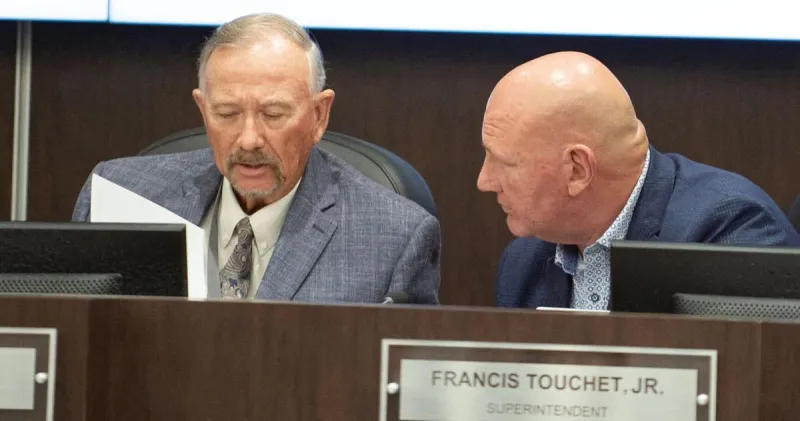 DA finds Lafayette school board did not violate Open Meetings law
