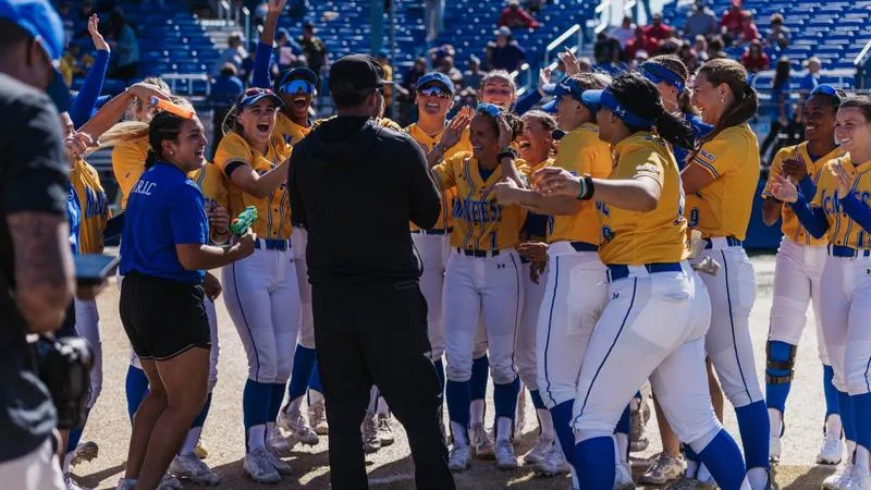 SB: 13 Cowgirls Earn Easton/NFCA Academic Honors