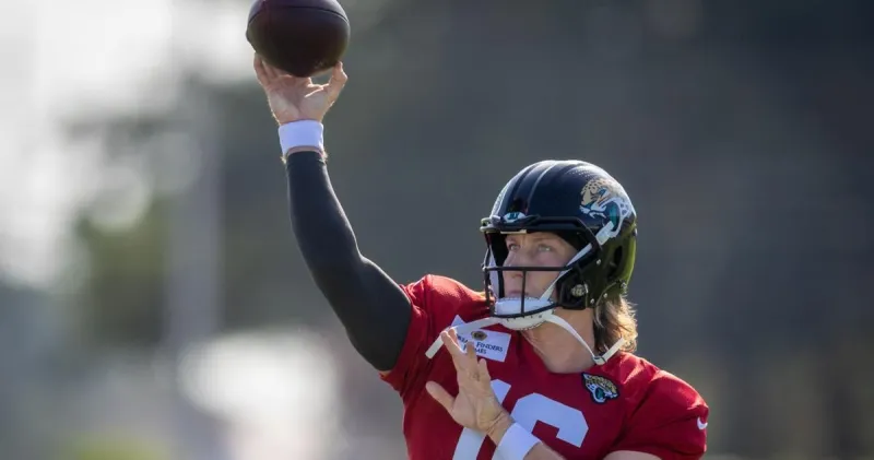 Six sacks, Trevor Lawrence heats up and a scuffle: How the Saints D performed vs. the Jags